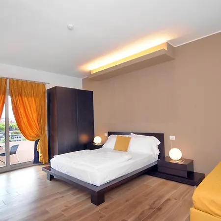 Hotel Cleofe 3*