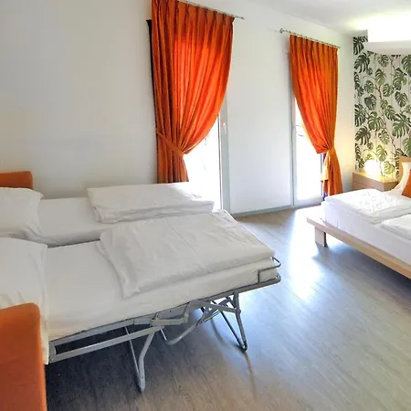 Hotel Cleofe 3*
