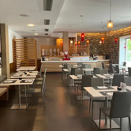 克莱奥费酒店 3* 卡奥莱