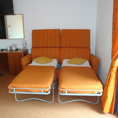 Hotel Cleofe 3*